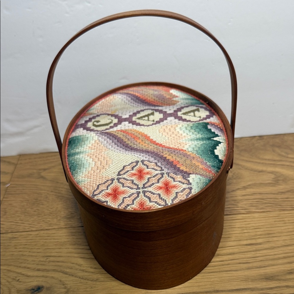 Shaker Sewing Basket Embroidered Lid Wooden Basket - Picture 2 of 14
